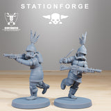 Grim Guard Aquilastra (12) - STUFFHUNTER